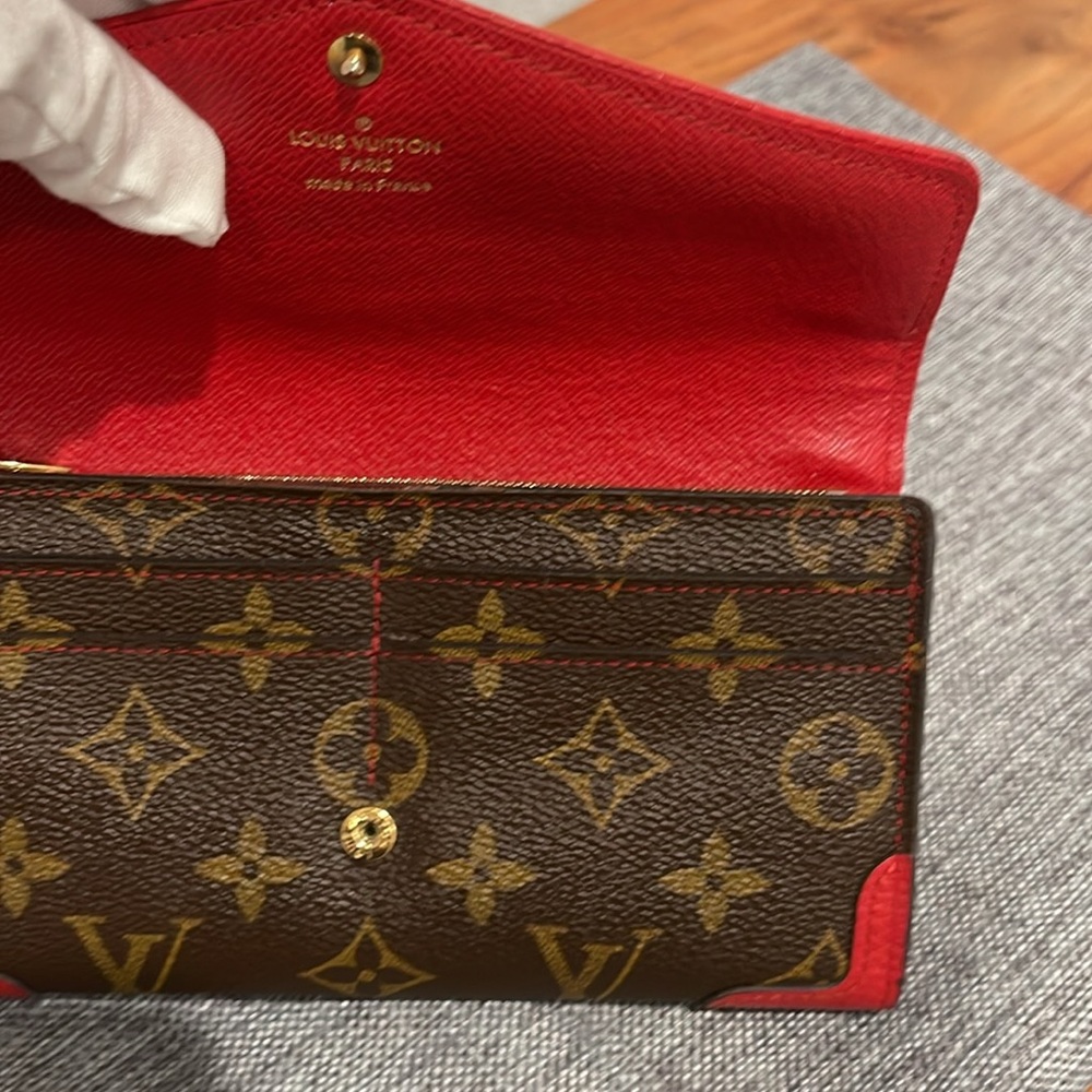 01. LOUIS VUITTON Sarah Retiro Monogram Canvas Wallet Brown/Cerise - Picture 12 of 16